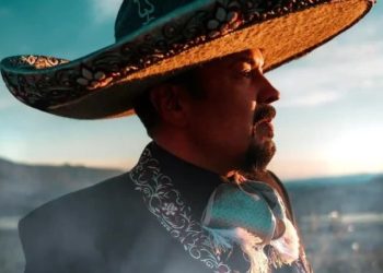 Pepe Aguilar vuelve a las listas de popularidad con  «HASTA QUE LLEGUE EL ALBA»