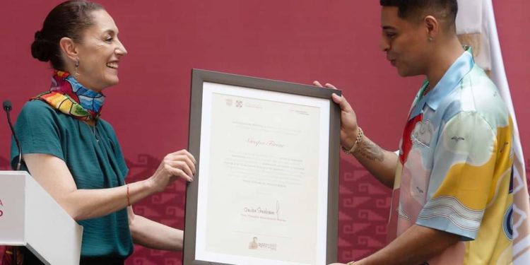 Grupo Firme se presentará en el Zócalo de la CDMX anuncia la jefa de gobierno