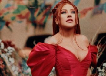 Christina Aguilera estrena «Cuando Me Dé la Gana» en colaboración con Christian Nodal