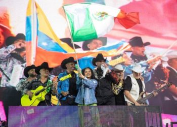 Grupo Firme & Banda El Recodo estrenaron «EL REEMPLAZO»