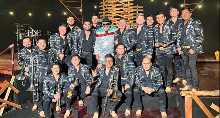 La Original Banda El Limón & Su Majestad Mi Banda El Mexicano De Casimiro Zamudio  estrenaron «Pelotero A La Bola»