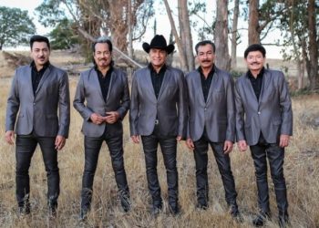 Los Tigres del Norte siguen con llenos totales