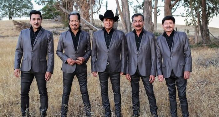 Los Tigres del Norte siguen con llenos totales