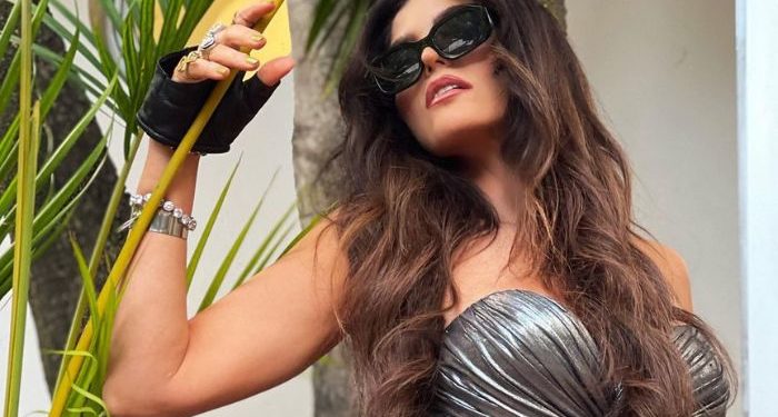 Ana Bárbara sufre momento vergonzoso en presentación en Veracruz