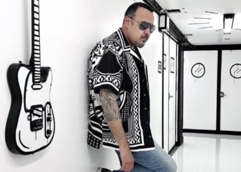 «No me hablen de amor» de Pepe Aguilar e Intocable están en la cima del top 10 de México.