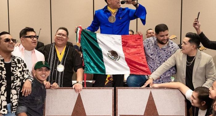 Grupo Firme colapsa la página de ventas para sus boletos.