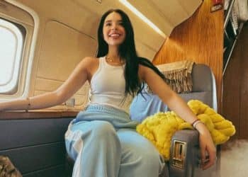 Ángela Aguilar sorprende con cambio de look.