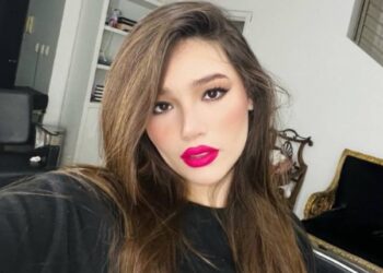 Frida Sofía Guzmán, la nieta de «El Chapo», busca abrirse camino en la música regional mexicana