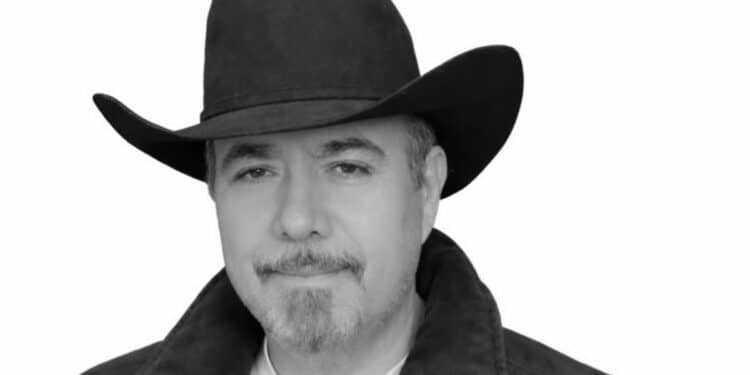 Muere Martín Olivares, vocalista de Los Vencedores, a los 62 años