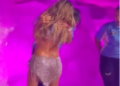 Karol G sorprende a trabajadora de seguridad y baila con ella durante su concierto en Texas
