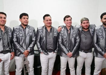 Los Recoditos defienden su estilo musical y destacan la responsabilidad de los artistas