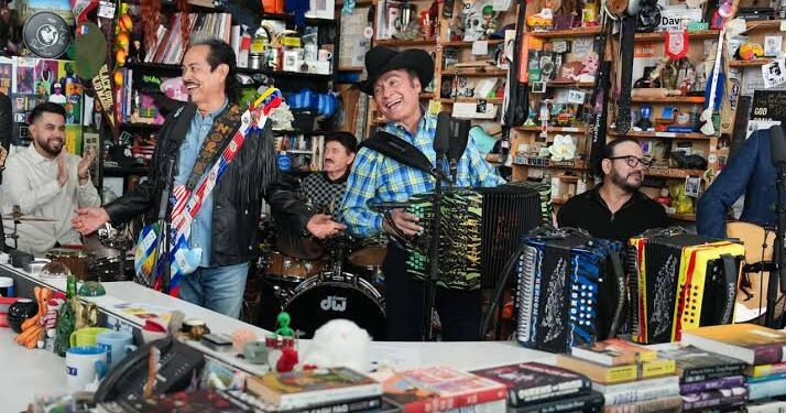 os Tigres del Norte llevan la música regional mexicana al escenario de Tiny Desk